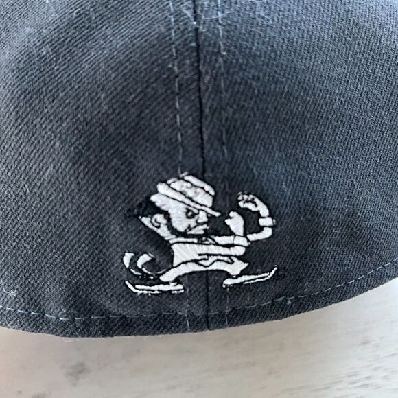 Notre Dame Fighting Irish New Era 9Forty Embroidered Adjustable Baseball Hat Cap - Picture 10 of 13